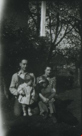Norman family, [1944] (date of original), copied 1991 thumbnail