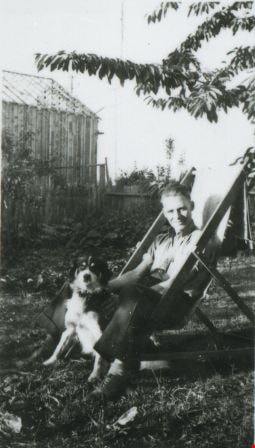 Jim Ellis and his dog, 1938 (date of original), copied 1991 thumbnail