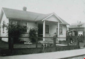 Ellis family home, [1943] (date of original), copied 1991 thumbnail