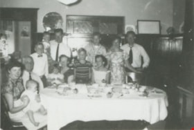 Ellis family gathering, 1956 (date of original), copied 1991 thumbnail