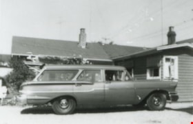 Ellis Family Car, Jul. 1958 (date of original), copied 1991 thumbnail