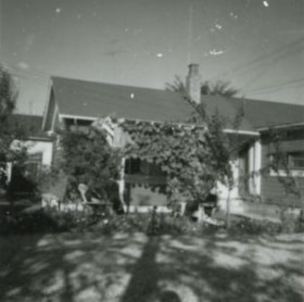 6113 Silver Avenue, with an addition, 1958 (date of original), copied 1991 thumbnail