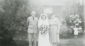 Jean Macdonald Taylor a in wedding dress, August 4, 1943 (date of original), copied 1991 thumbnail