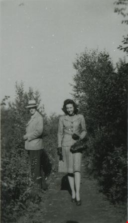 Lois Hollands-Coutts and Charles Hollands, [1945] (date of original), copied 1991 thumbnail