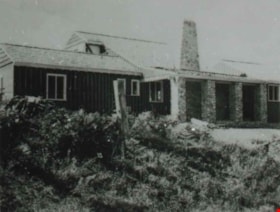 Dent family house, [1941] (date of original), copied 1991 thumbnail