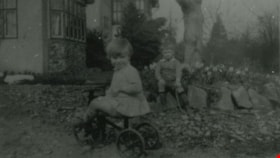 Anna and Dinty Moore, [1928] (date of original), copied 1991 thumbnail