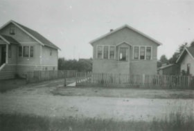 Le Grove family home, [1941] (date of original), copied 1991 thumbnail