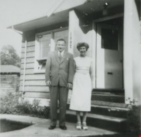 Lyle and Evelyn Le Grove, [1949] (date of original), copied 1991 thumbnail