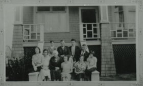 Vigar family, [1934] (date of original), copied 1991 thumbnail