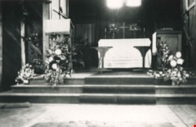 Altar at St. Andrew's Anglican Church, 1924 thumbnail