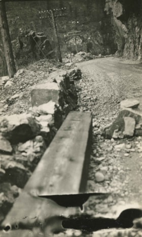 Cariboo Highway, [between 1910 and 1915] thumbnail