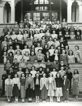 Edmonds School class, 1949 [copied 200-?] thumbnail