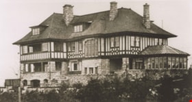 Overlynn Mansion, [between 1920 and 1925] (date of original), copied [2000] thumbnail