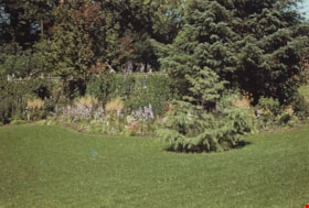 Eagles Estate Garden, [1935] (date of original), copied 2003 thumbnail