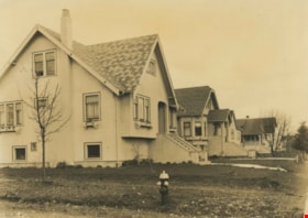 Homes in Vancouver Heights, [between 1925 and 1930] thumbnail