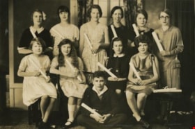 Students at St. Helen's School, [192-] thumbnail