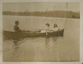 L. Claude and Kitty Hill boating, [1910] thumbnail