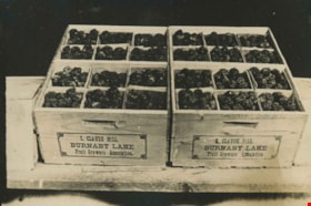 Strawberry crates, [1910] thumbnail
