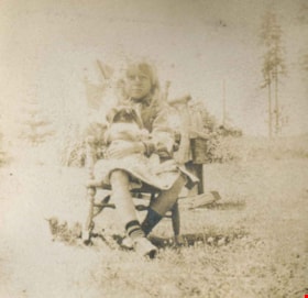 Kitty Hill with cat, [1905] thumbnail