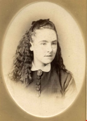 Unidentified woman, [1870] thumbnail