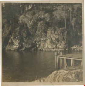 Unidentified shoreline, [1905] thumbnail