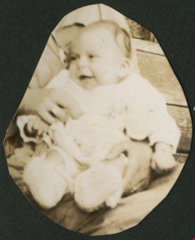 Robert at 3 Months, 1927 thumbnail