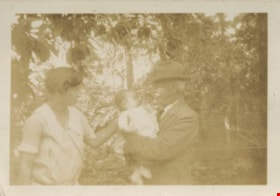 Kitty, Claude and Robert, 1927 thumbnail