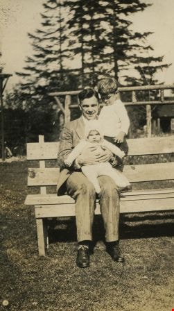 Bob Peers with Anne and Robert, [1930] thumbnail