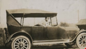 Kitty In Car, [1925] thumbnail