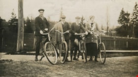 Off to Barnet, 1916 thumbnail