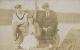 On the deck, 1921 thumbnail