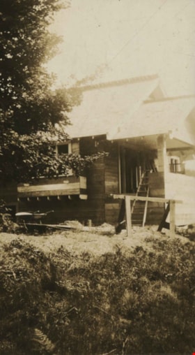House at Deer Lake Avenue, [1925] thumbnail