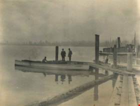 Government Docks, New Westminster, 1910 thumbnail