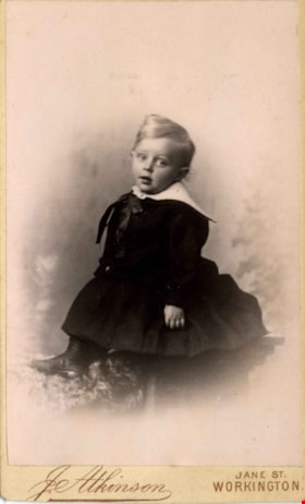 Claude Hill, the son of Bernard and Marian Hill, [1888]. Item no. 477-933 thumbnail