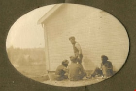 Farm workers, [1908] thumbnail