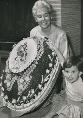 Mrs. Edwards and Susan Patricia Edwards, April 1960, published April 18, 1960 thumbnail