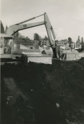 Construction of MacInnis Place, 1975 thumbnail