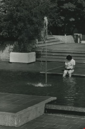 Simon Fraser University outdoor fountain, August 1983 thumbnail