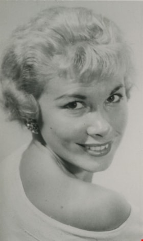 Lorraine Murison, July 1958 thumbnail