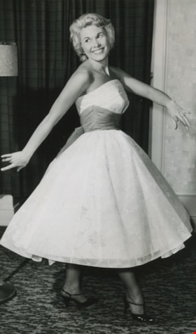 Lorraine Murison in a gown, 1959 thumbnail