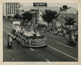 First prize float, 1955 thumbnail