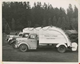 Garbage trucks, 1946 thumbnail