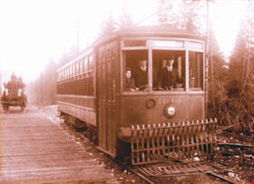 Hastings Streetcar, [1913 or 1914] thumbnail