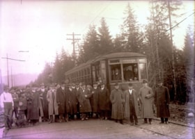Opening of Hastings Street Tramline Extension, December 23, 1913 thumbnail