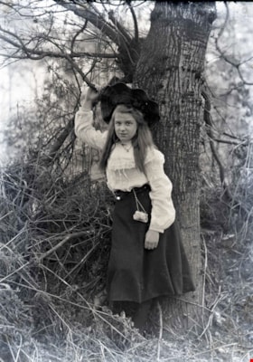 Amy Phillips, [before 1915] thumbnail