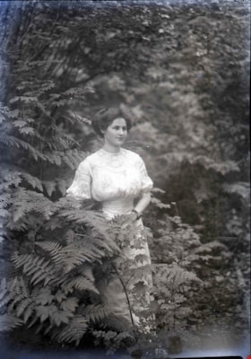 Among the ferns, [between 1910 and 1914] thumbnail