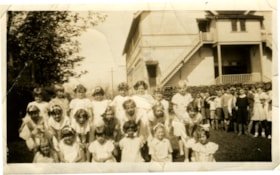 School-aged students, [1921] thumbnail