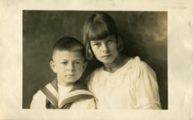 John and Phyllis Field, [1920] thumbnail