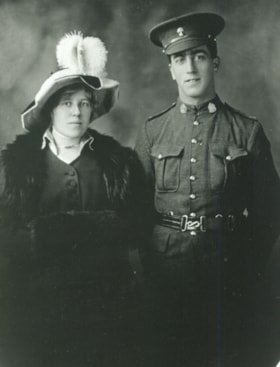 Florence and Duncan Gillis, [1916] (date of original), copied 2011 thumbnail