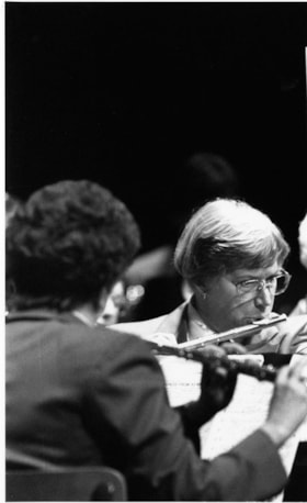 Flute players, December 24, 1995 thumbnail
